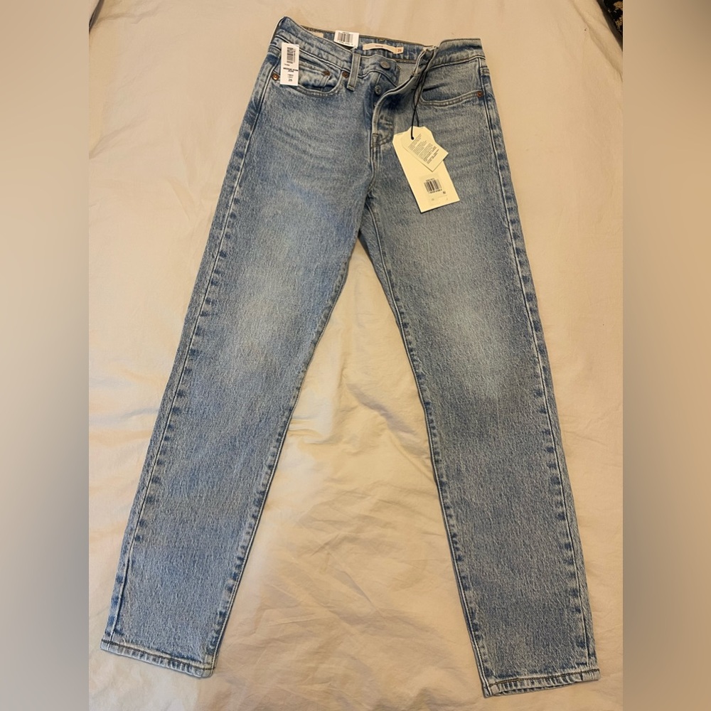 Levi’s Wedgie Icon Fit Nwt - image 2